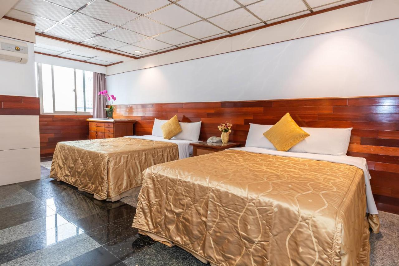 Yi Pin Business Hotel Taoyuan Exterior photo