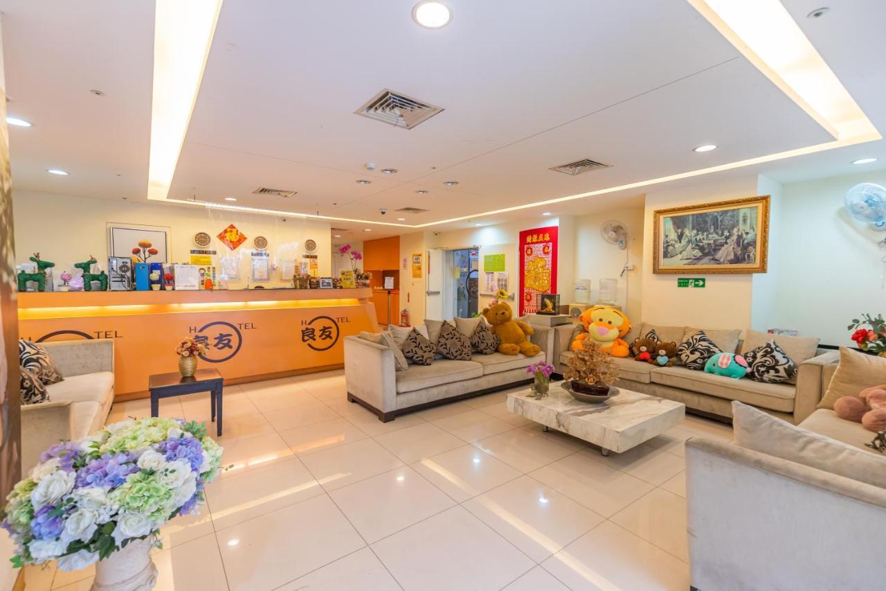 Yi Pin Business Hotel Taoyuan Exterior photo